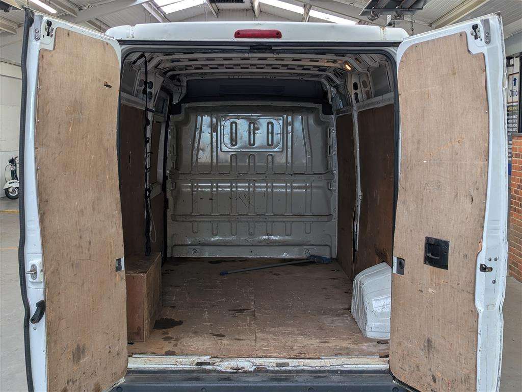<p>2016 PEUGEOT BOXER 335 PROFESSIONAL L3</p>