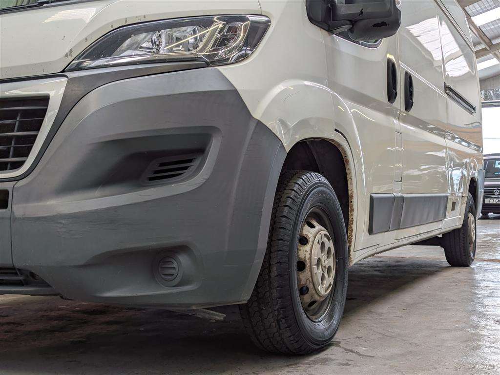 <p>2016 PEUGEOT BOXER 335 PROFESSIONAL L3</p>