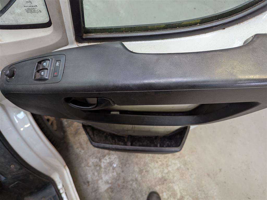 <p>2016 PEUGEOT BOXER 335 PROFESSIONAL L3</p>
