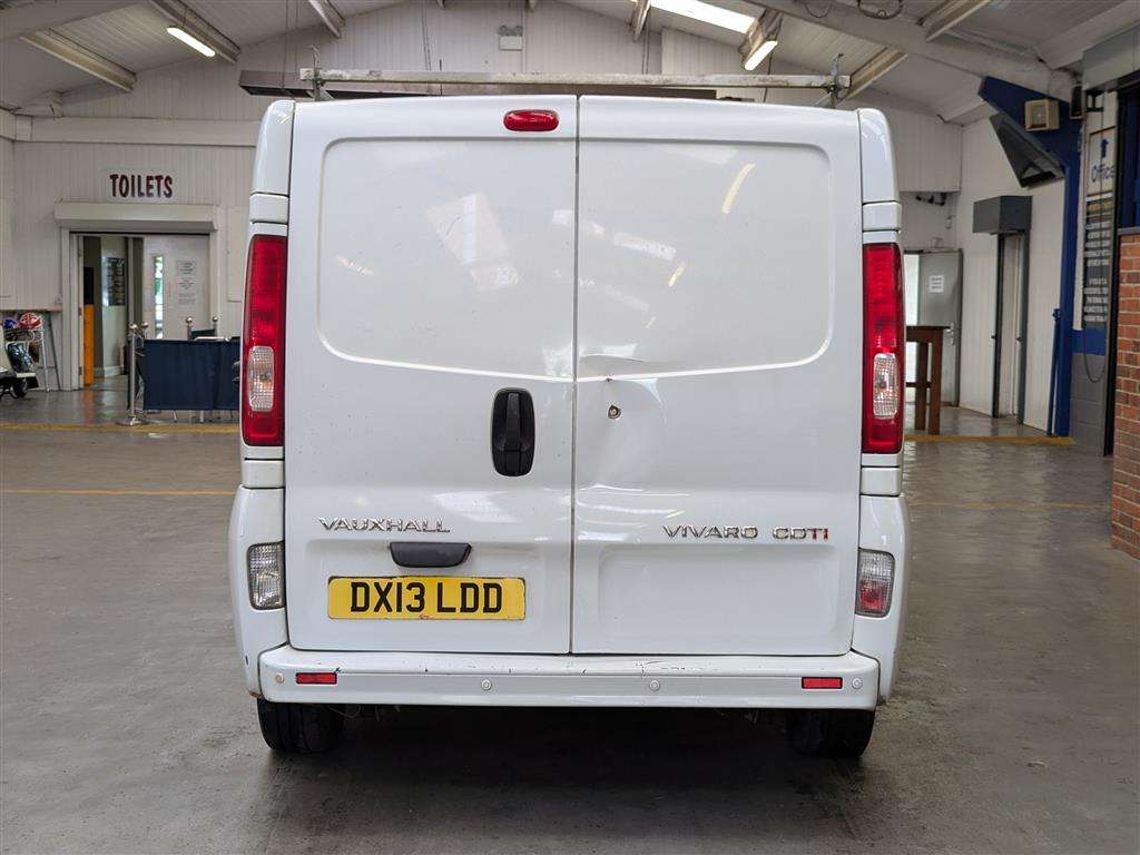 <p>2013 VAUXHALL VIVARO 2700 SPORTIVE CDTI</p>