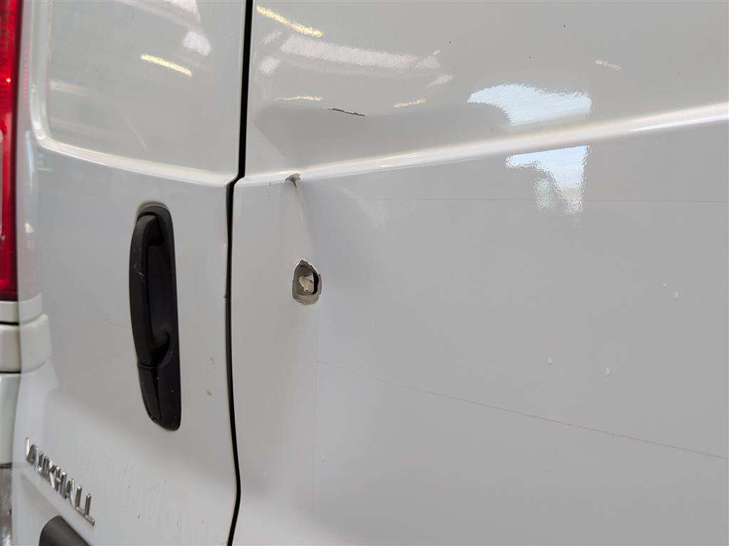 <p>2013 VAUXHALL VIVARO 2700 SPORTIVE CDTI</p>