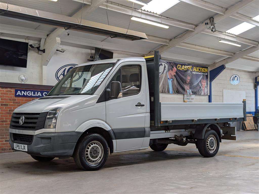 <p>2015 VOLKSWAGEN CRAFTER CR35 TDI</p>