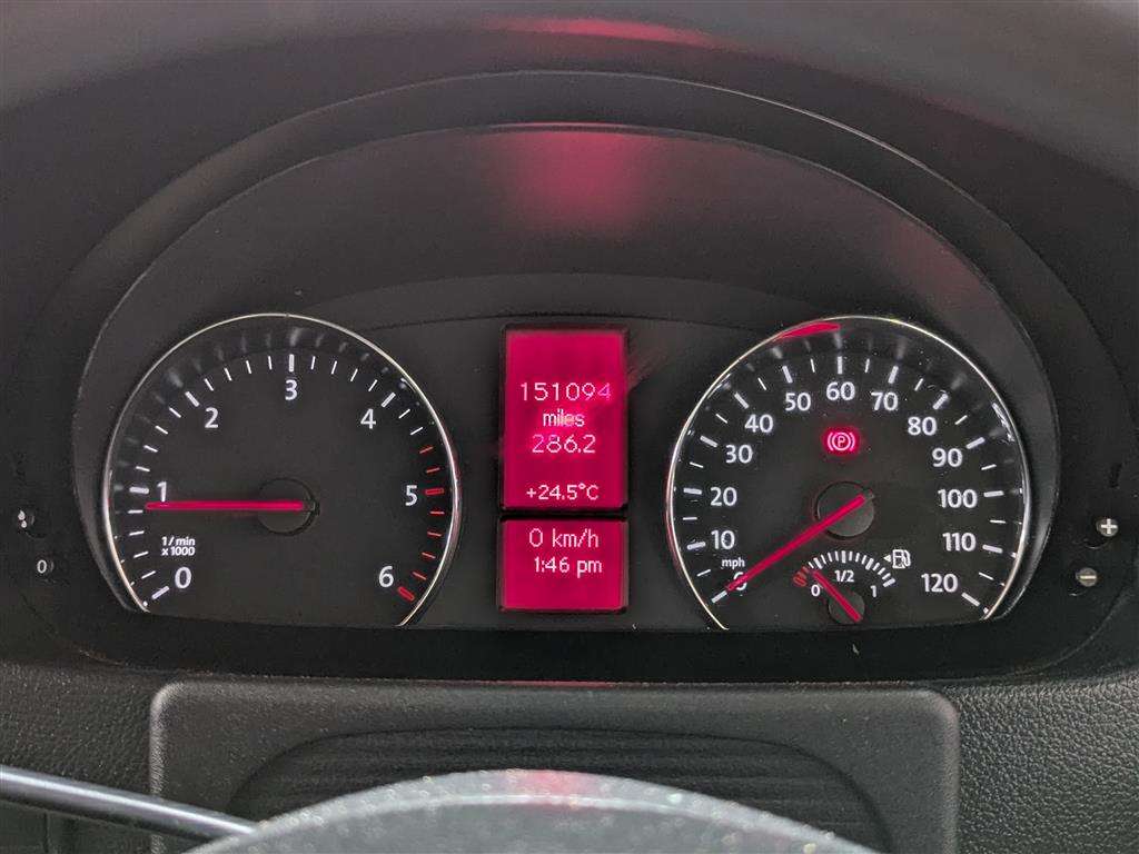 <p>2015 VOLKSWAGEN CRAFTER CR35 TDI</p>