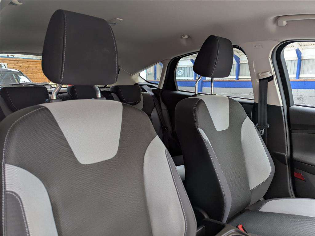 <p>2014 FORD FOCUS ZETEC TURBO</p>