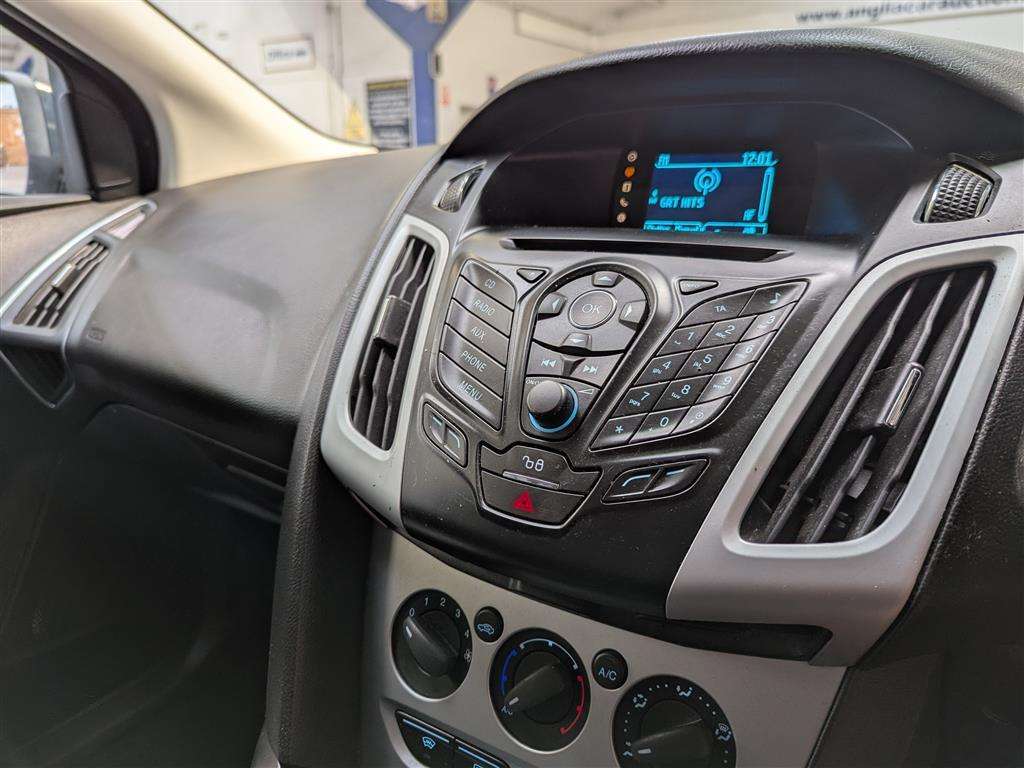 <p>2014 FORD FOCUS ZETEC TURBO</p>