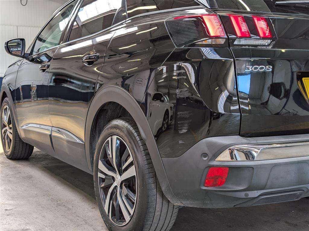 <p>2018 PEUGEOT 3008 ALLURE S/S</p>