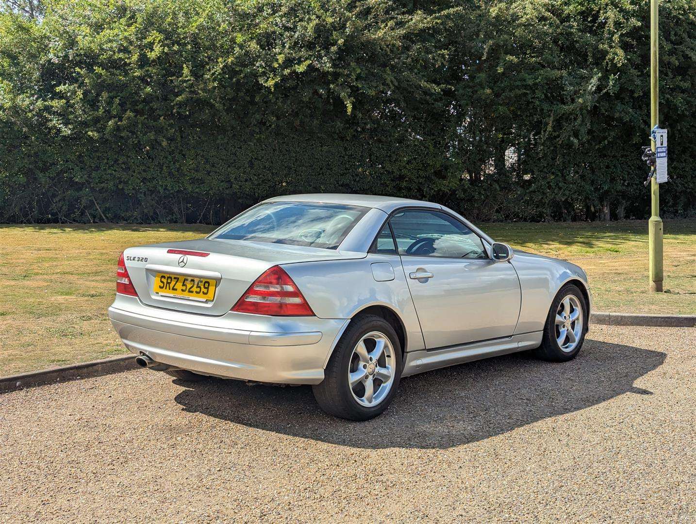 <p>2002 MERCEDES SLK 320 AUTO</p>