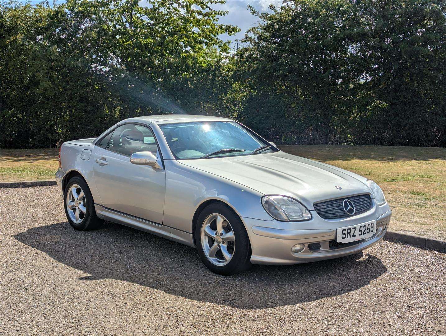 <p>2002 MERCEDES SLK 320 AUTO</p>