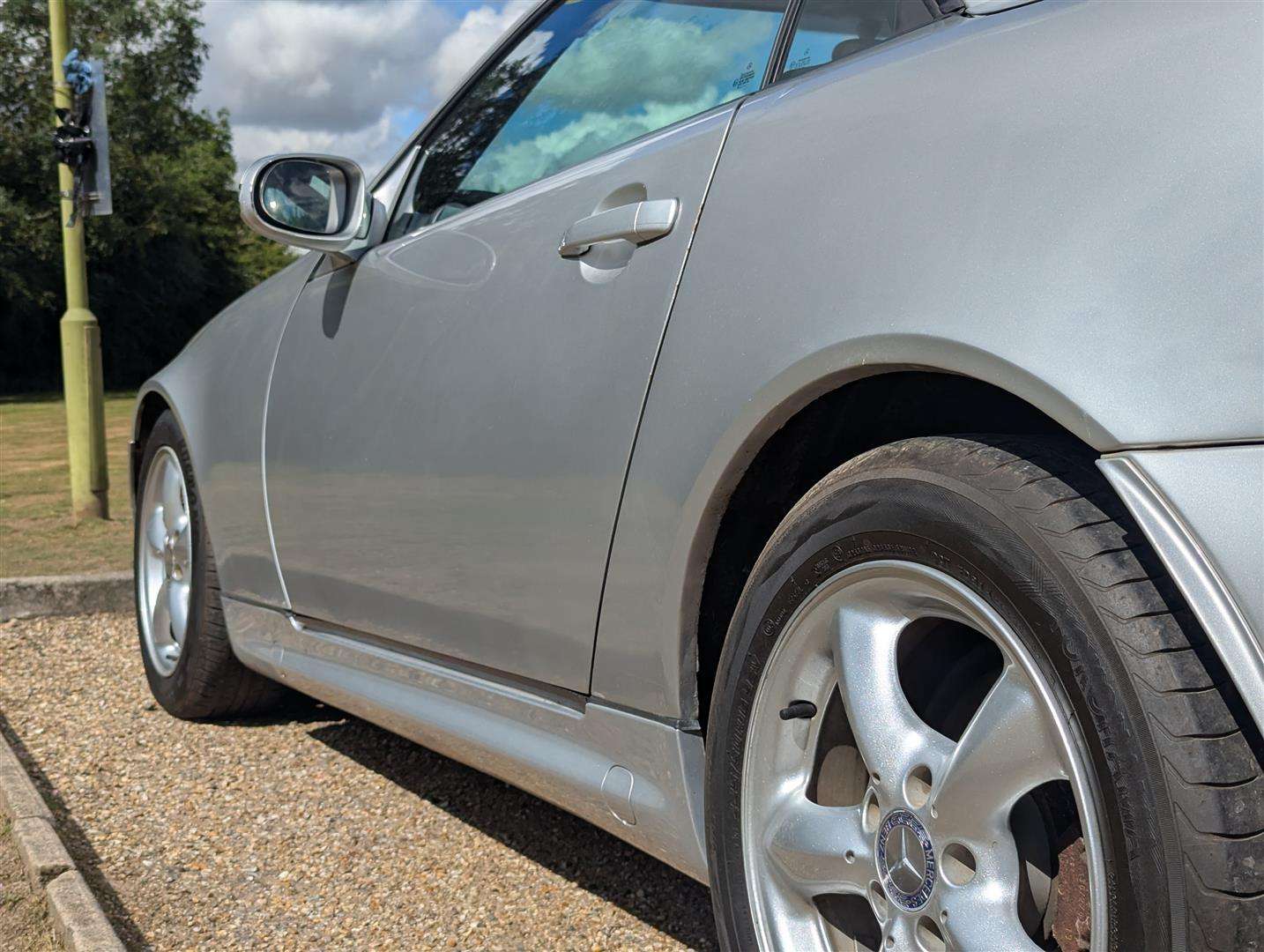 <p>2002 MERCEDES SLK 320 AUTO</p>