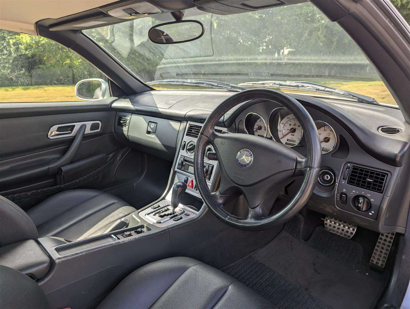<p>2002 MERCEDES SLK 320 AUTO</p>