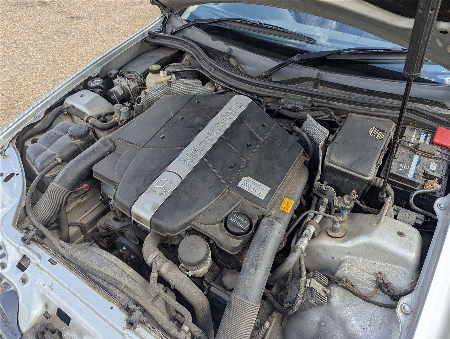 <p>2002 MERCEDES SLK 320 AUTO</p>