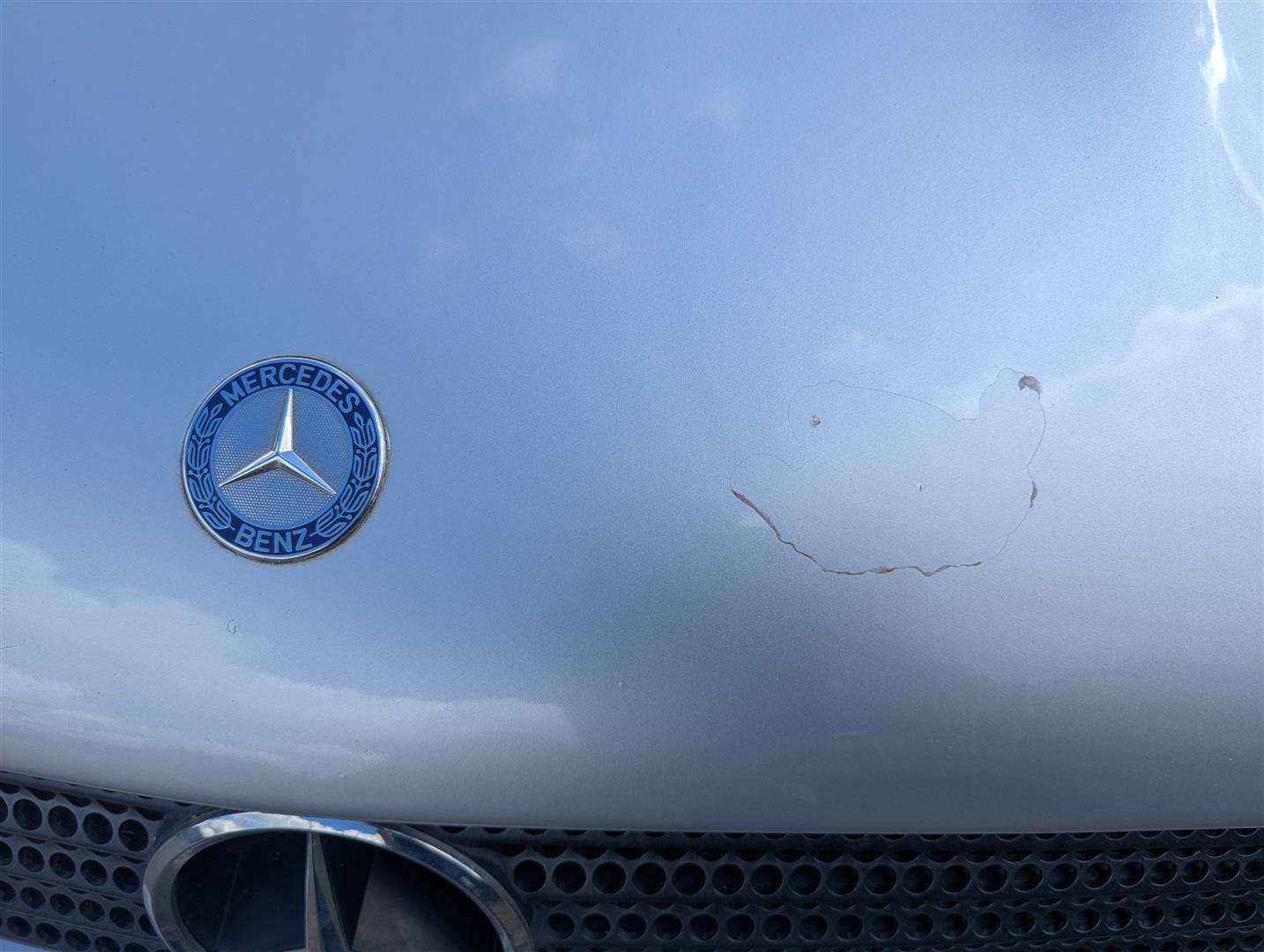 <p>2002 MERCEDES SLK 320 AUTO</p>