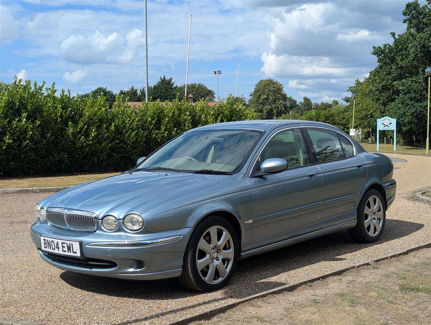 <p>2004 JAGUAR X-TYPE V6 SE AUTO</p>