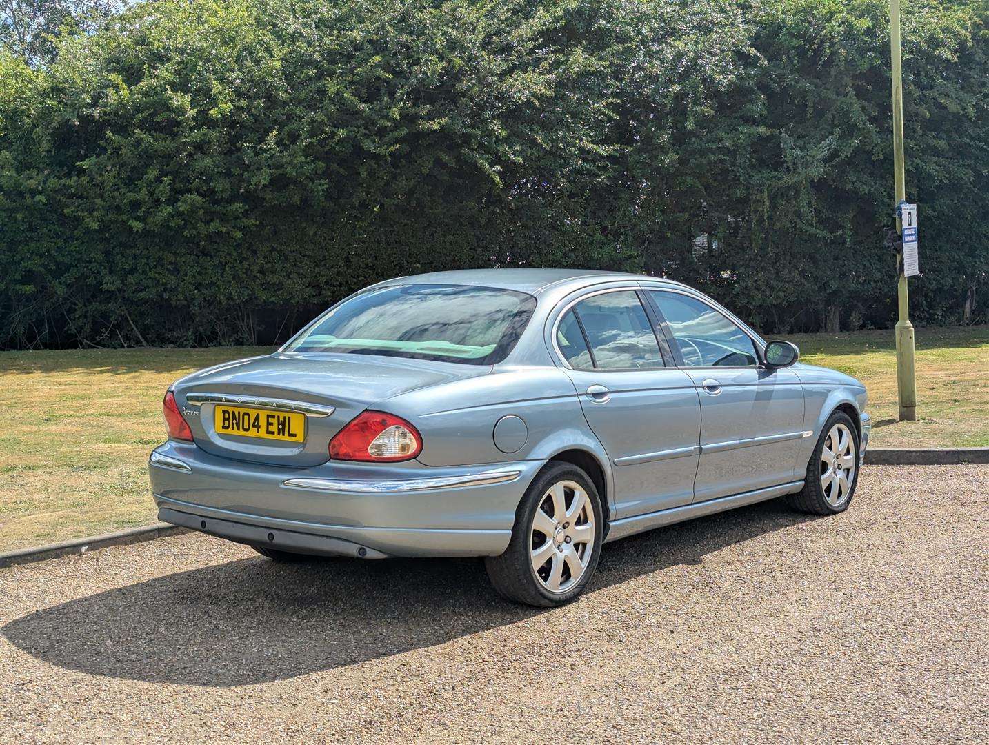 <p>2004 JAGUAR X-TYPE V6 SE AUTO</p>