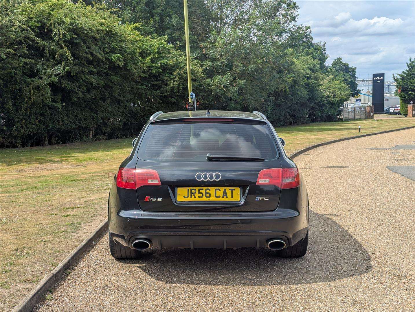<p>2008 AUDI RS 6</p>
