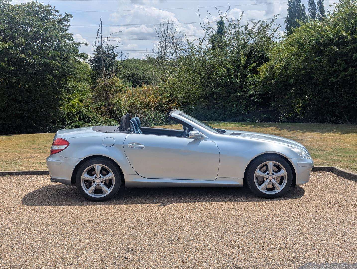<p>2006 MERCEDES SLK 350 AUTO</p>
