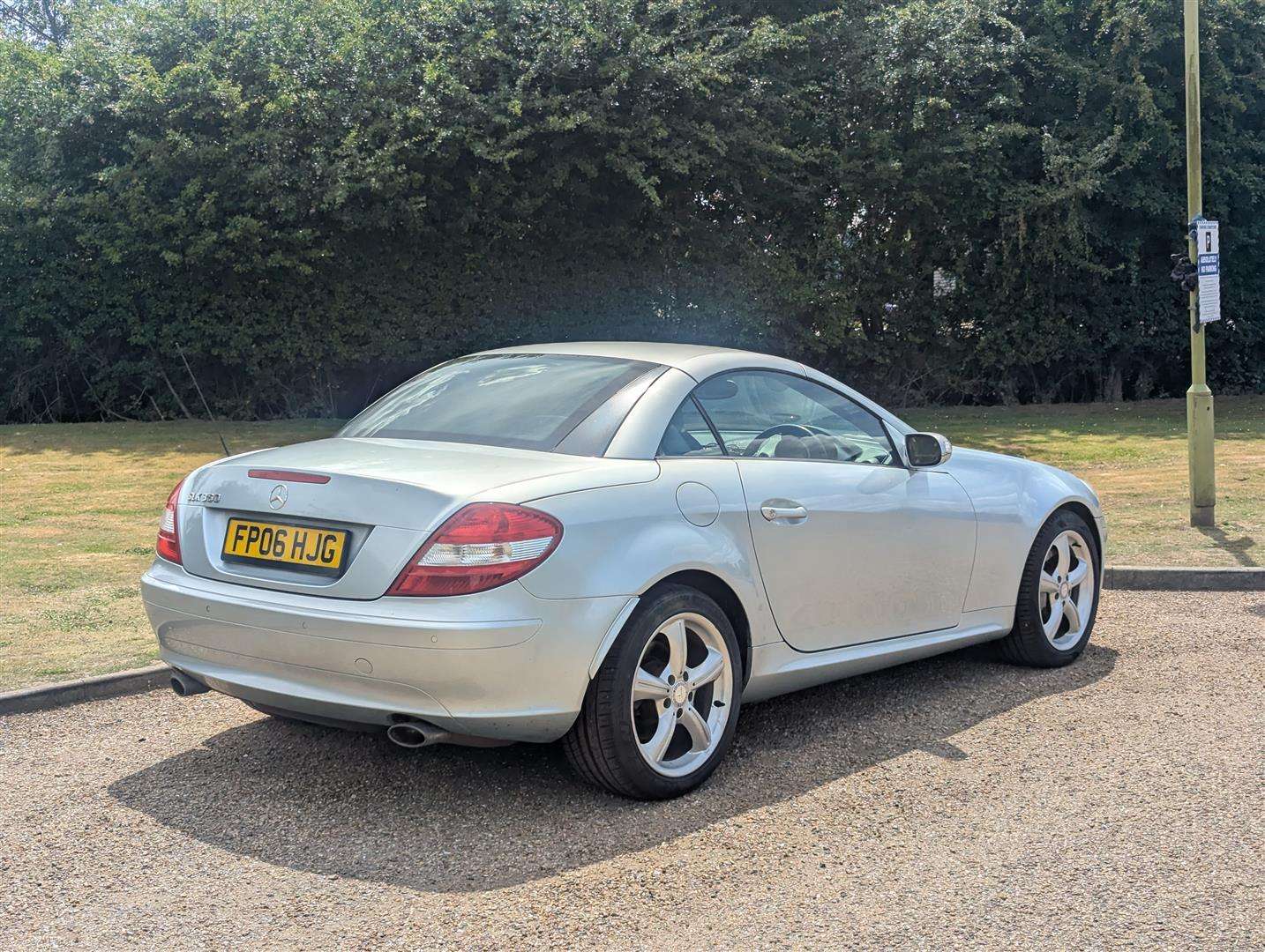 <p>2006 MERCEDES SLK 350 AUTO</p>