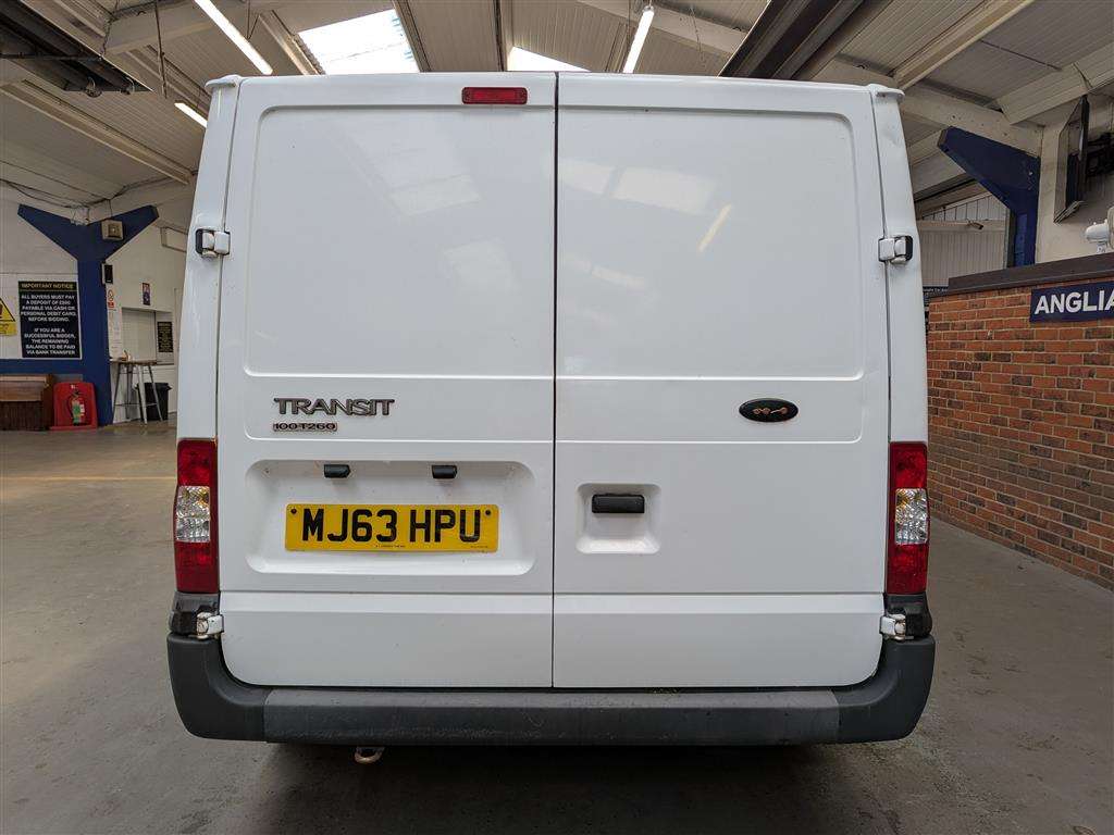 <p>2013 FORD TRANSIT 100 T260 FWD</p>