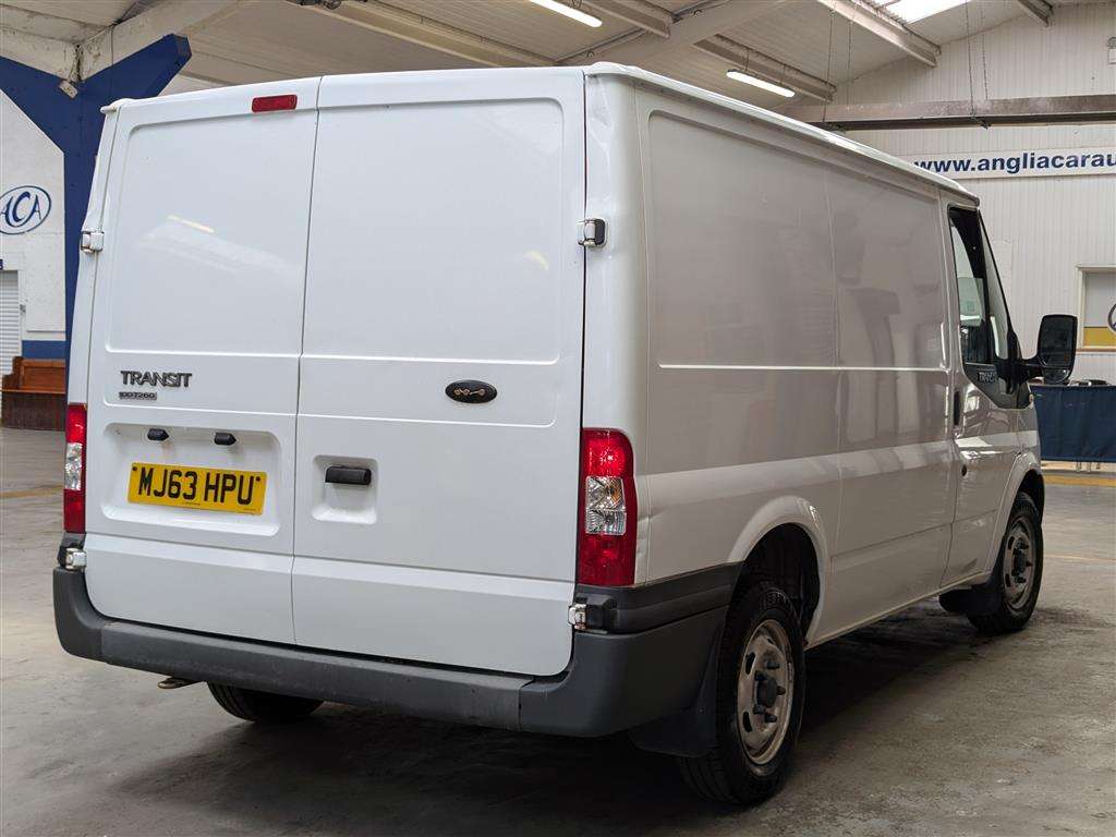 <p>2013 FORD TRANSIT 100 T260 FWD</p>