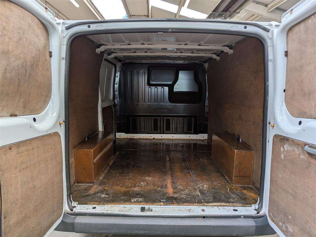 <p>2013 FORD TRANSIT 100 T260 FWD</p>
