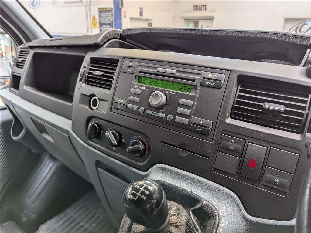 <p>2013 FORD TRANSIT 100 T260 FWD</p>