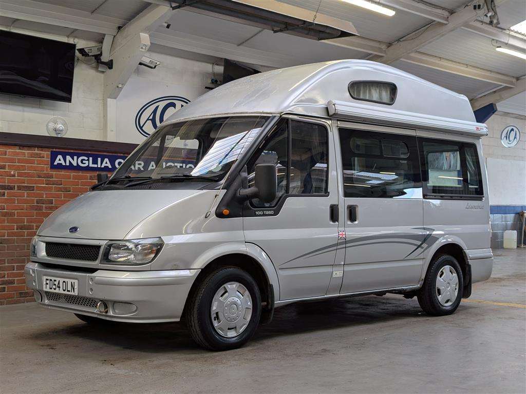<p>2005 FORD TRANSIT 260 SWB</p>
