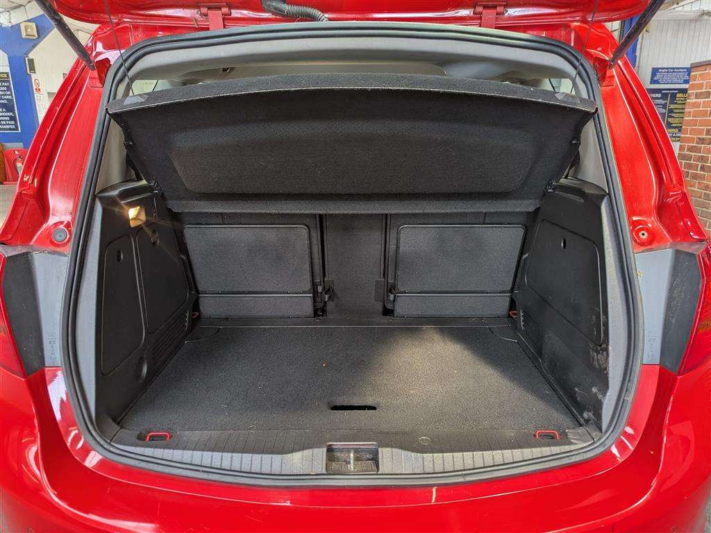 <p>2014 VAUXHALL MERIVA TECHLINE CDTI EFLE</p>