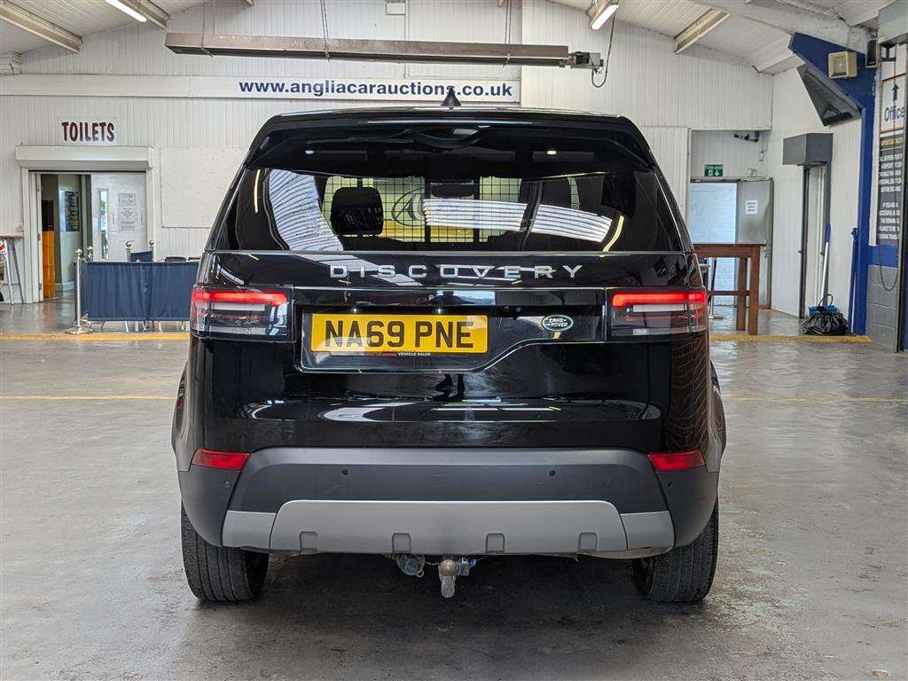 <p>2019 LAND ROVER DISCOVERY SE SD4 AUTO</p>