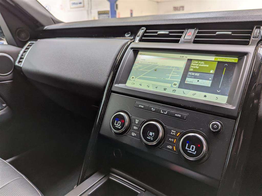 <p>2019 LAND ROVER DISCOVERY SE SD4 AUTO</p>