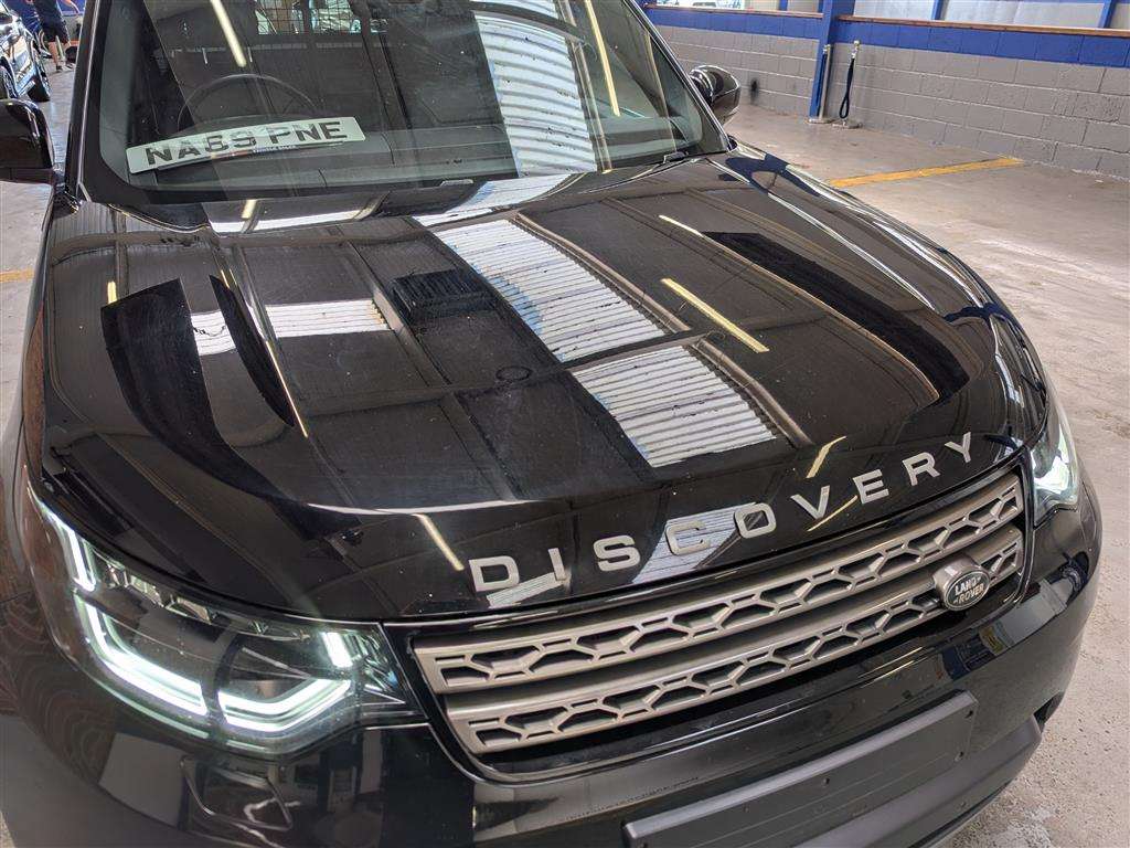 <p>2019 LAND ROVER DISCOVERY SE SD4 AUTO</p>