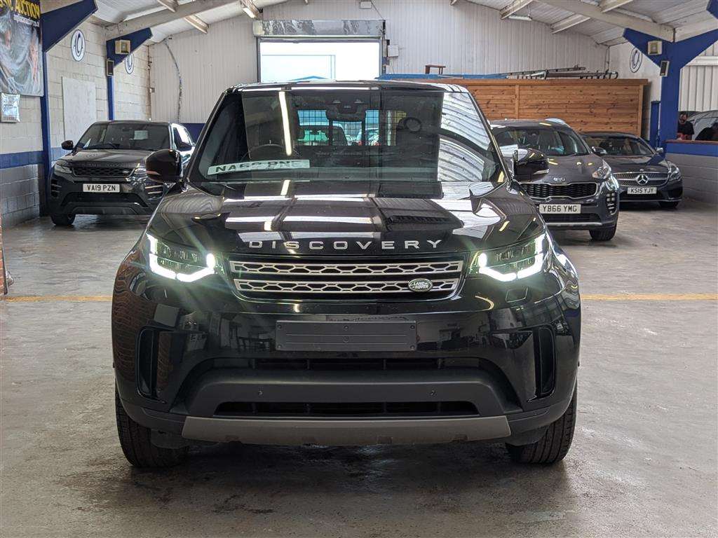 <p>2019 LAND ROVER DISCOVERY SE SD4 AUTO</p>