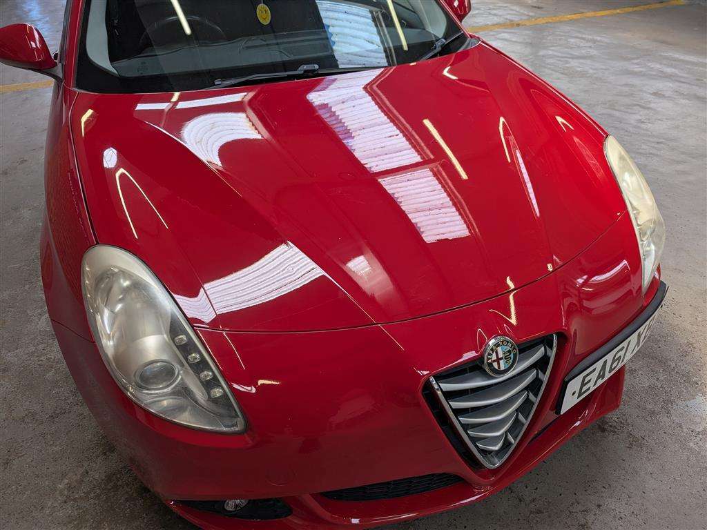 <p>2011 ALFA ROMEO GIULIETTA LUSSO TB</p>