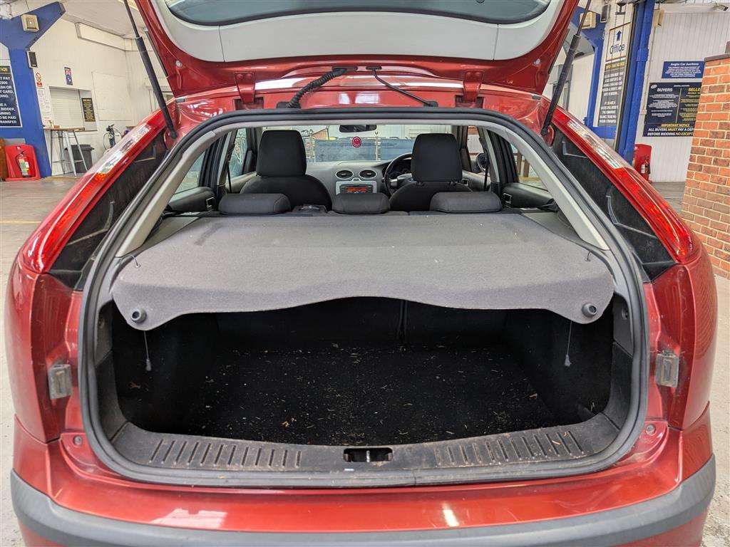 <p>2007 FORD FOCUS ZETEC CLIMATE</p>