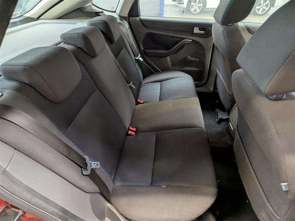 <p>2007 FORD FOCUS ZETEC CLIMATE</p>