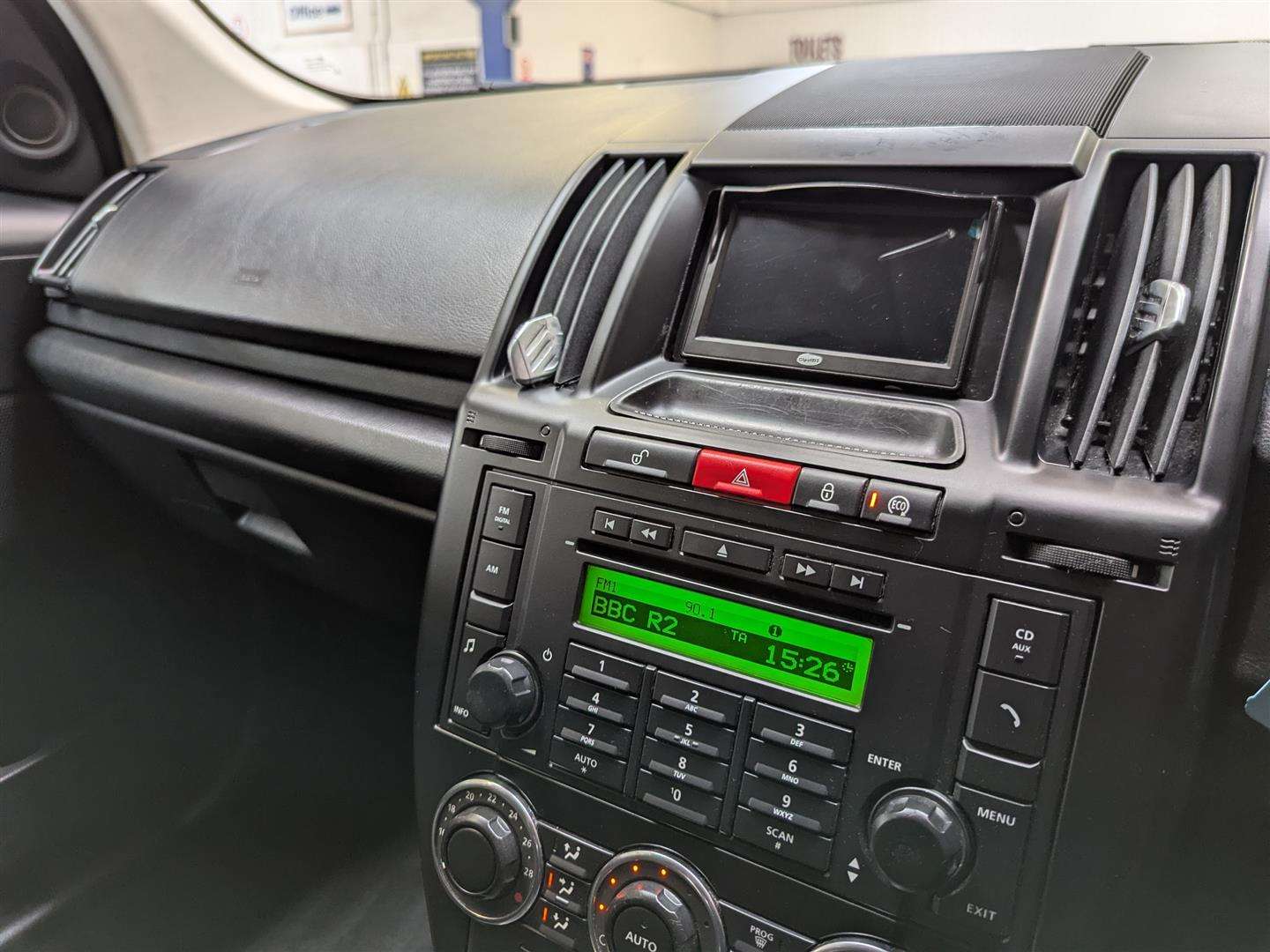 <p>2011 LAND ROVER FREELANDER GS TD4</p>