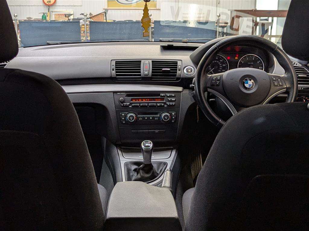 <p>2008 BMW 118I SE</p>