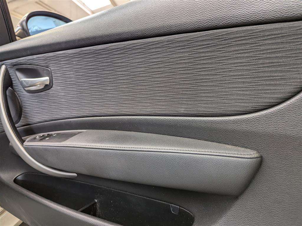 <p>2008 BMW 118I SE</p>