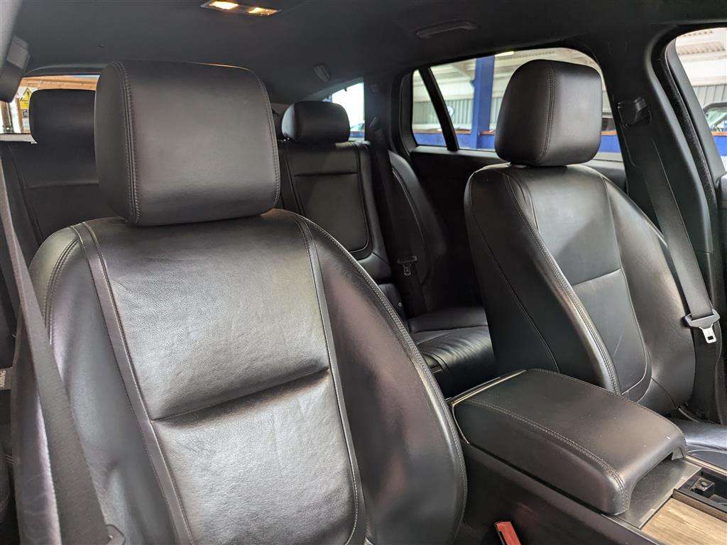 <p>2013 JAGUAR XF PREMIUM LUX SPORTBRAKE</p>