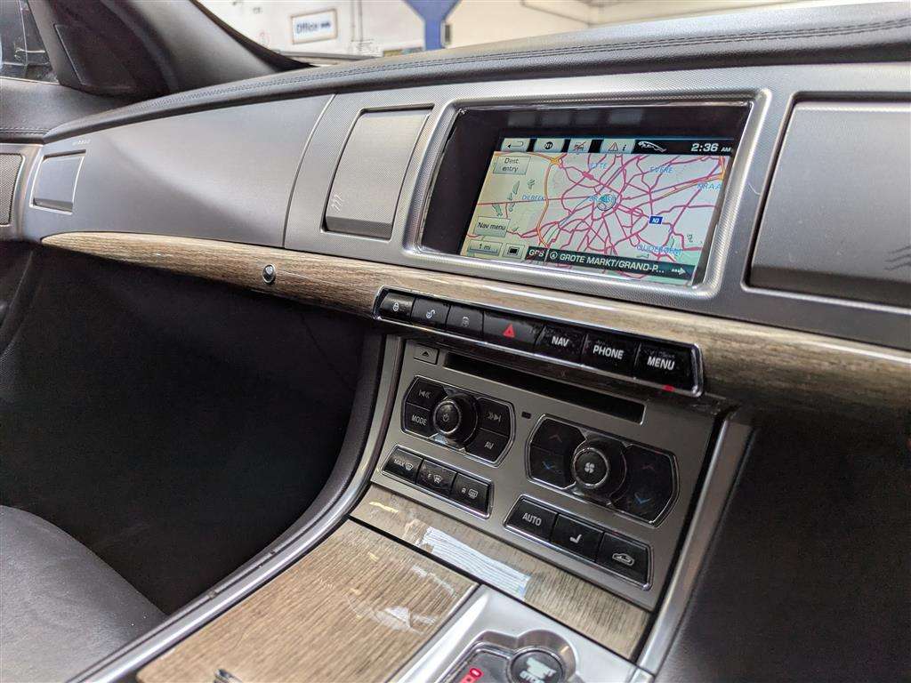 <p>2013 JAGUAR XF PREMIUM LUX SPORTBRAKE</p>