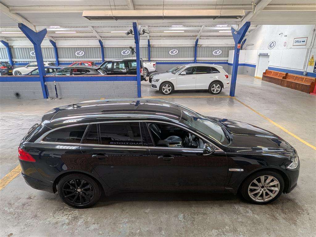 <p>2013 JAGUAR XF PREMIUM LUX SPORTBRAKE</p>
