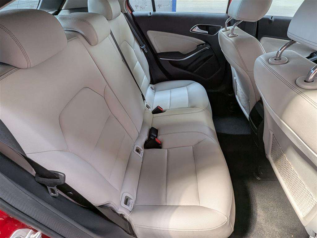 <p>2016 MERCEDES-BENZ A 200 D SE EXECUTIVE</p>