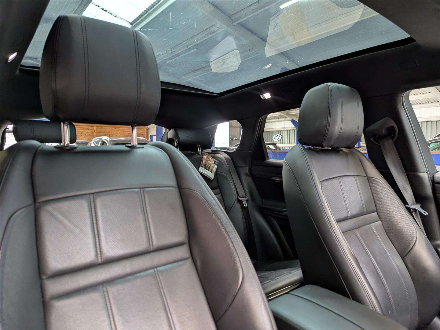 <p>2019 LAND ROVER RANGE ROVER EVOQUE R-DY S</p>