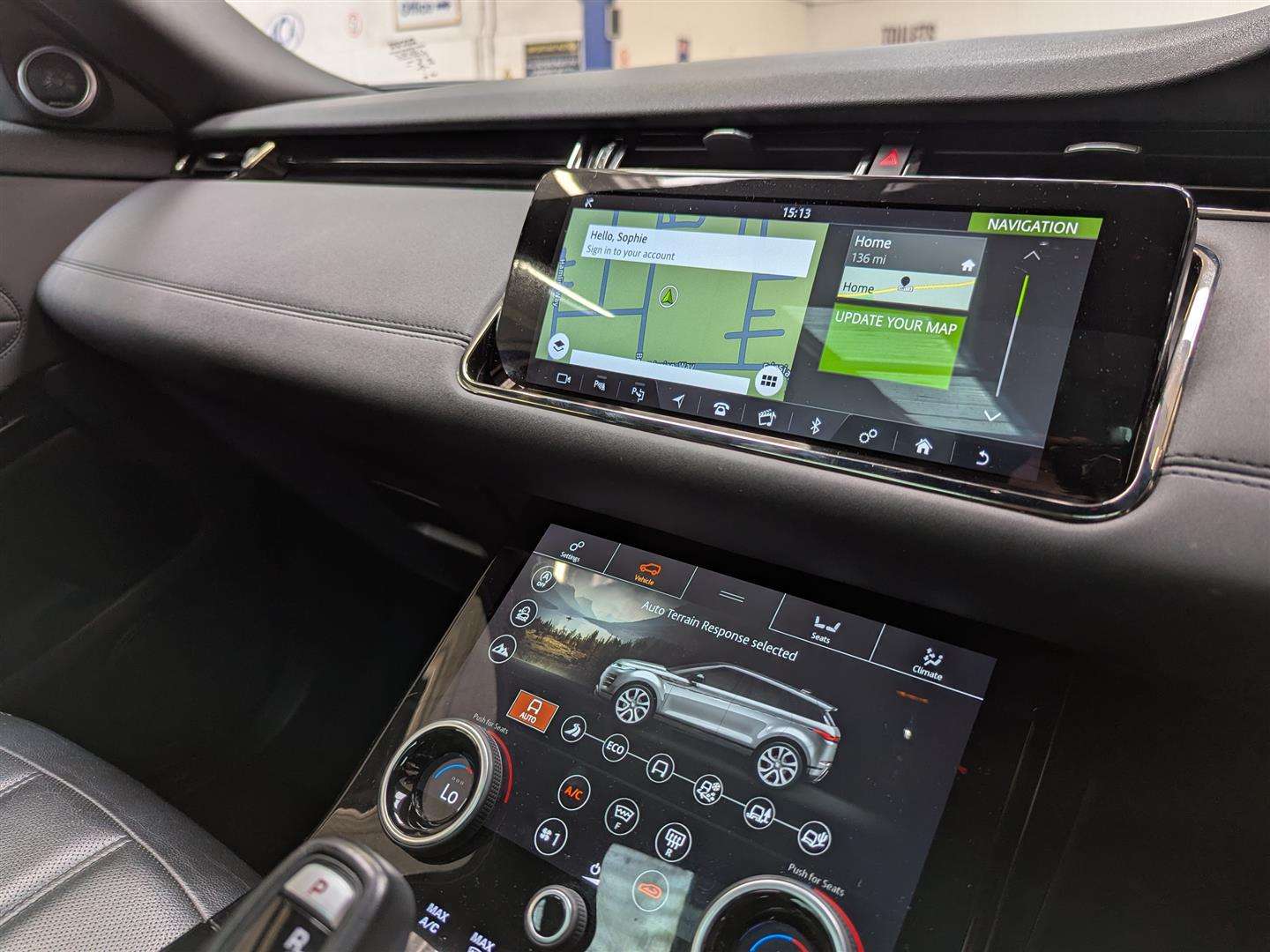 <p>2019 LAND ROVER RANGE ROVER EVOQUE R-DY S</p>