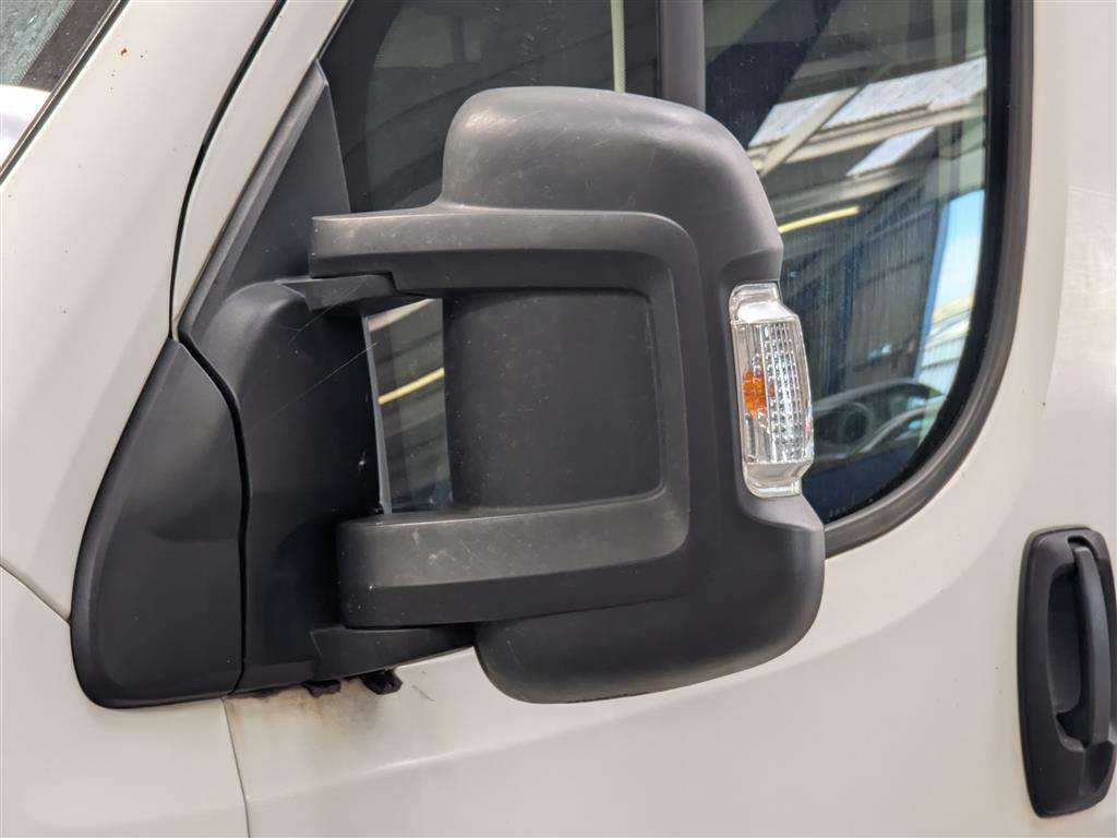 <p>2015 CITROEN RELAY 30 L1H1 HDI</p>