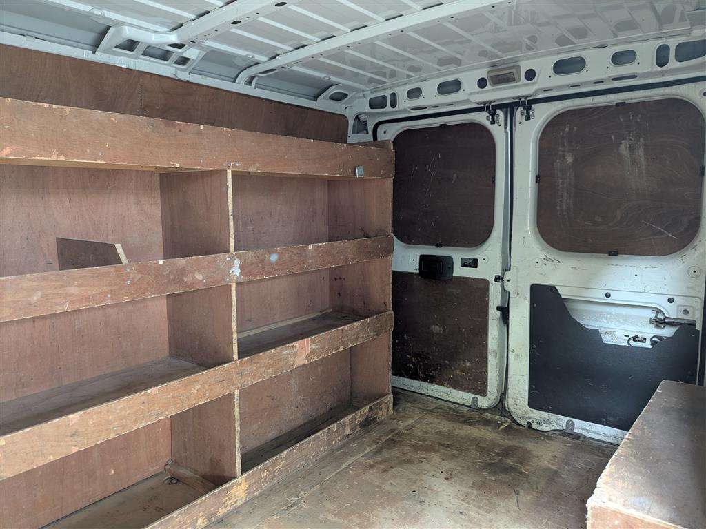 <p>2015 CITROEN RELAY 30 L1H1 HDI</p>