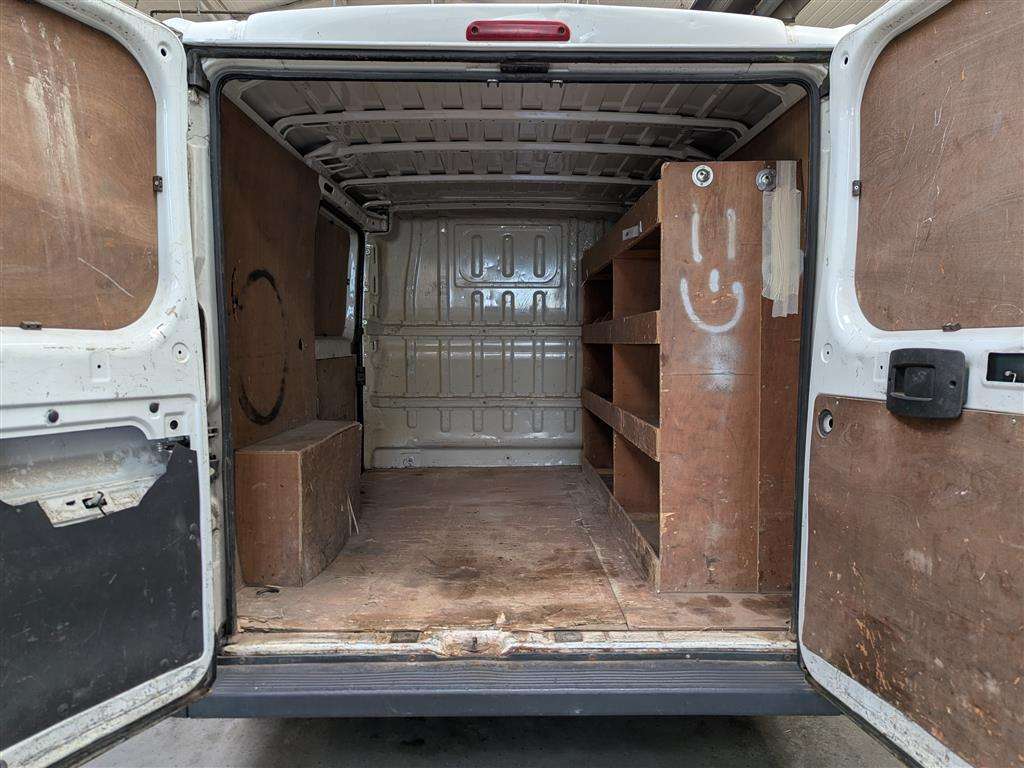 <p>2015 CITROEN RELAY 30 L1H1 HDI</p>