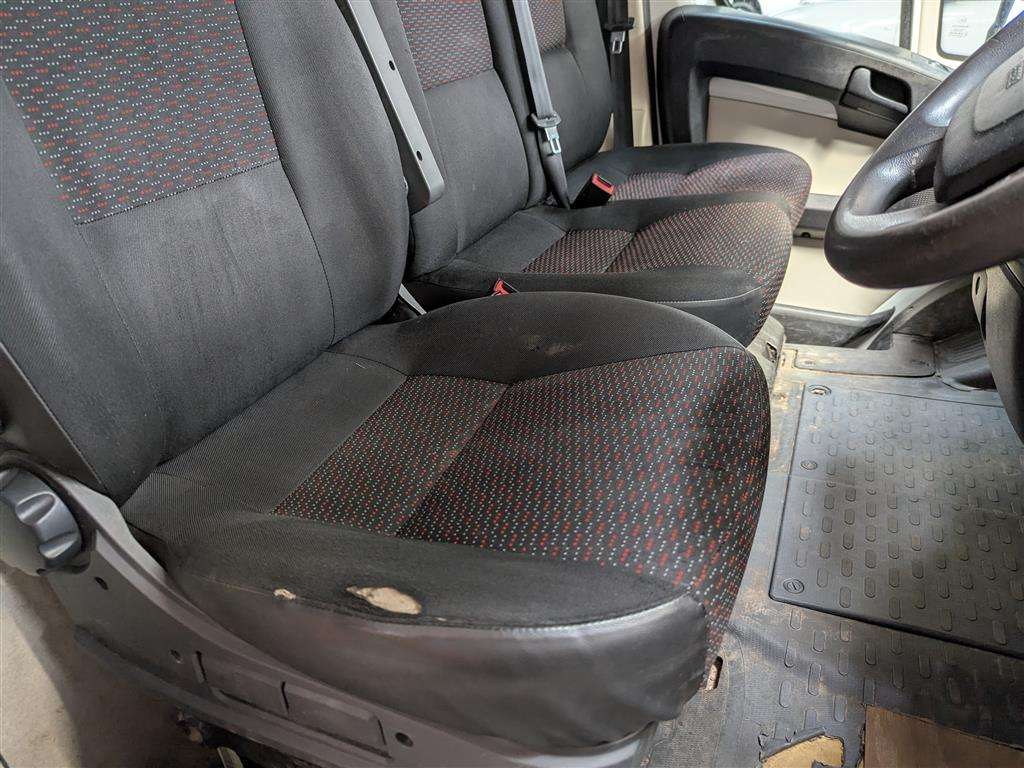 <p>2015 CITROEN RELAY 30 L1H1 HDI</p>
