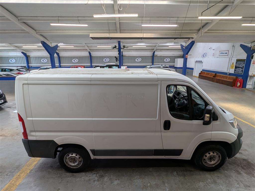 <p>2015 CITROEN RELAY 30 L1H1 HDI</p>