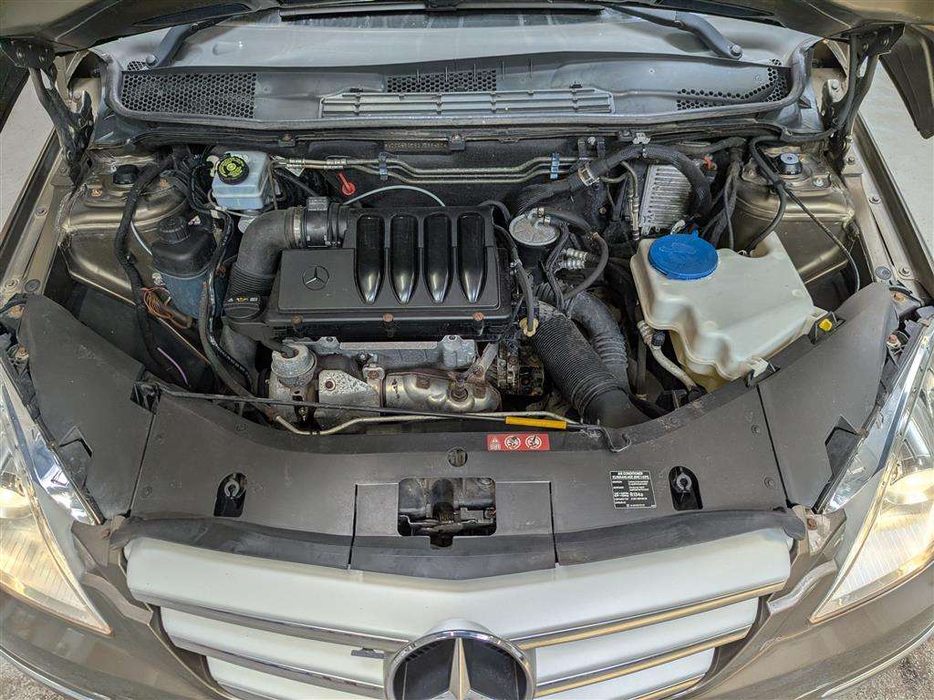 <p>2008 MERCEDES B200 CDI SE</p>