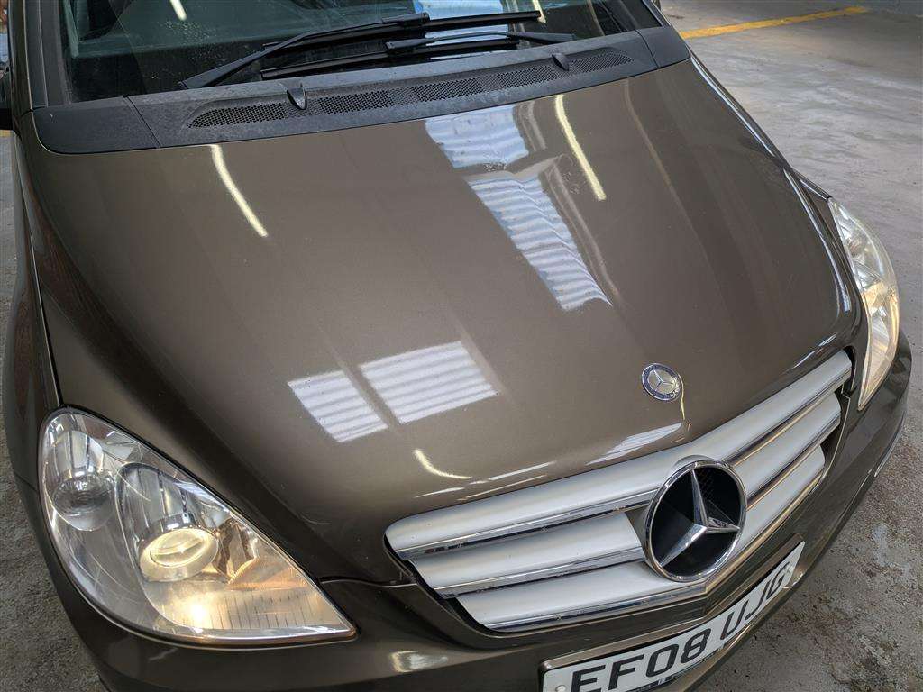 <p>2008 MERCEDES B200 CDI SE</p>
